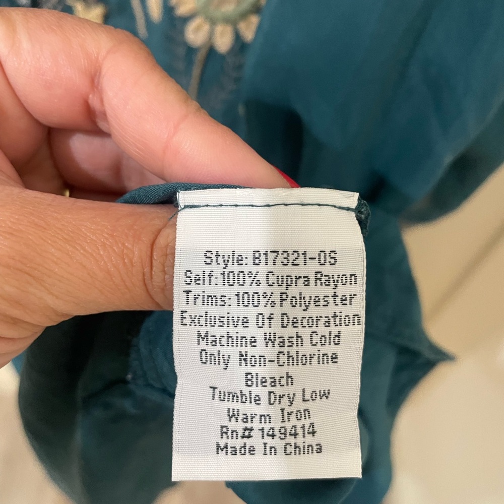 Johnny Was Darlyn Biya Teal Floral Embroidered Blouse Size medium - Picture 10 of 11